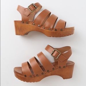 FINAL PRICE Wooden Platform Sandals